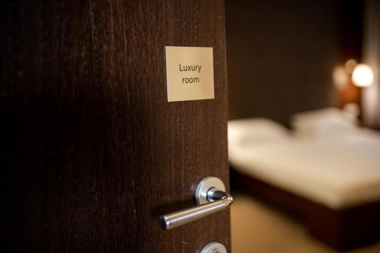 Luka De Luka Suites 베오그라드 외부 사진